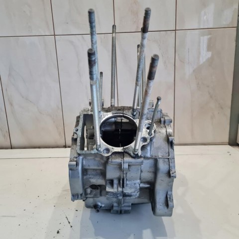 YAMAHA XV 535 VIRAGO KARTERY BLOK SILNIKA KPL YAMAHA XV 535 VIRAGO KARTERY BLOK SILNIKA KPL