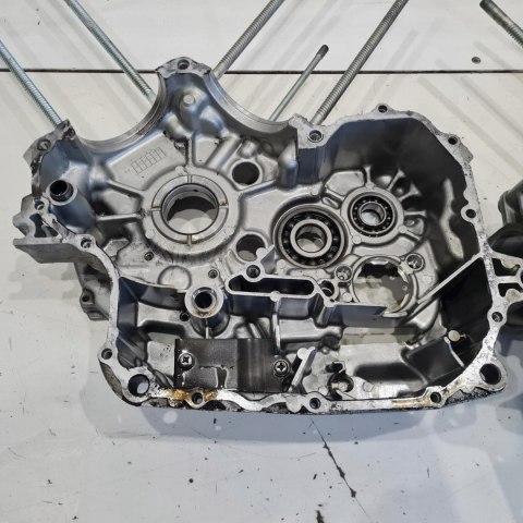 YAMAHA XV 535 VIRAGO KARTERY BLOK SILNIKA KPL YAMAHA XV 535 VIRAGO KARTERY BLOK SILNIKA KPL