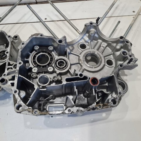 YAMAHA XV 535 VIRAGO KARTERY BLOK SILNIKA KPL YAMAHA XV 535 VIRAGO KARTERY BLOK SILNIKA KPL