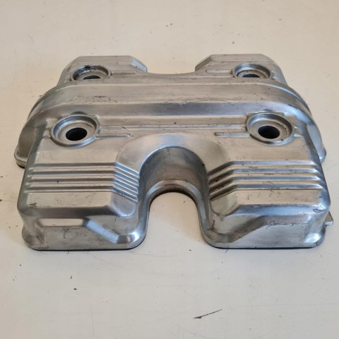 HONDA VF 750 SUPER MAGNA POKRYWA DEKIEL KAPA OSŁONA OBUDOWA HONDA VF 750 SUPER MAGNA POKRYWA DEKIEL KAPA OSŁONA OBUDOWA