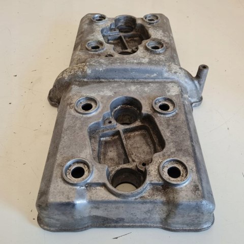 KAWASAKI ZXR 750 POKRYWA OSŁONA KAPA DEKIEL OBUDOWA KAWASAKI ZXR 750 POKRYWA OSŁONA KAPA DEKIEL OBUDOWA
