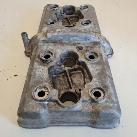 KAWASAKI ZXR 750 POKRYWA OSŁONA KAPA DEKIEL OBUDOWA KAWASAKI ZXR 750 POKRYWA OSŁONA KAPA DEKIEL OBUDOWA