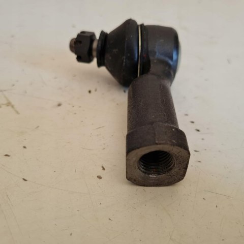 NISSAN CHERRY DATSUN VANETTE KOŃCÓWKA DRĄŻKA KIEROWNICZEGO FRAP 798 NISSAN CHERRY DATSUN VANETTE KOŃCÓWKA DRĄŻKA KIEROWNICZEGO FRAP 798