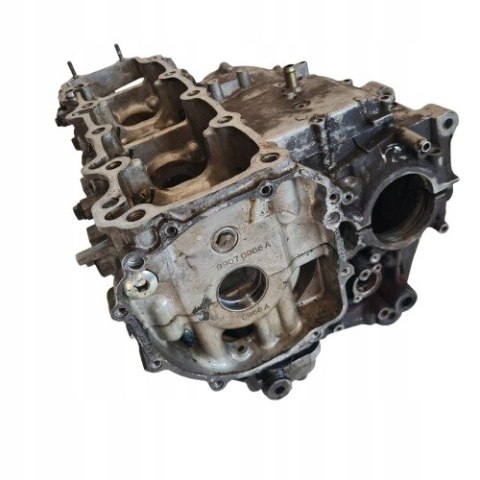 SUZUKI GSXR 600 SRAD KARTER KARTERY BLOK OBUDOWA KORPUS KPL