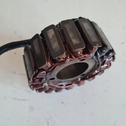 SUZUKI GSXR 600 SRAD STOJAN STATOR ALTERNATOR UZWOJENIE SUZUKI GSXR 600 SRAD STOJAN STATOR ALTERNATOR UZWOJENIE