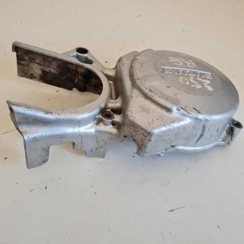 SUZUKI RG 250 POKRYWA OSŁONA KAPA DEKIEL OBUDOWA SUZUKI RG 250 POKRYWA OSŁONA KAPA DEKIEL OBUDOWA