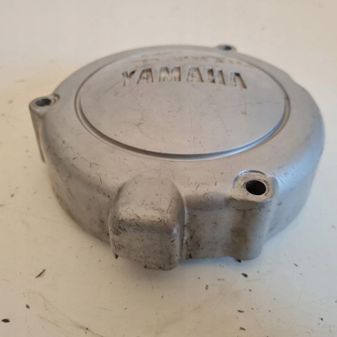YAMAHA XJ 600 POKRYWA OSŁONA KAPA DEKIEL OBUDOWA YAMAHA XJ 600 POKRYWA OSŁONA KAPA DEKIEL OBUDOWA