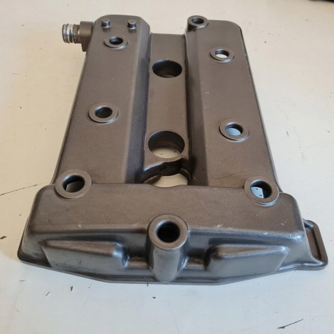 YAMAHA TDM 3VD POKRYWA OSŁONA KAPA DEKIEL OBUDOWA