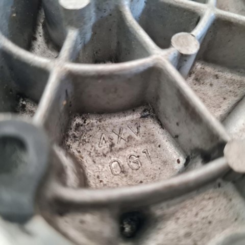 YAMAHA YZF R1 4XV POKRYWA OSŁONA KAPA DEKIEL OBUDOWA