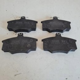 AUDI 80 B2 COUPE KLOCKI HAMULCOWE KPL JURID 571375D