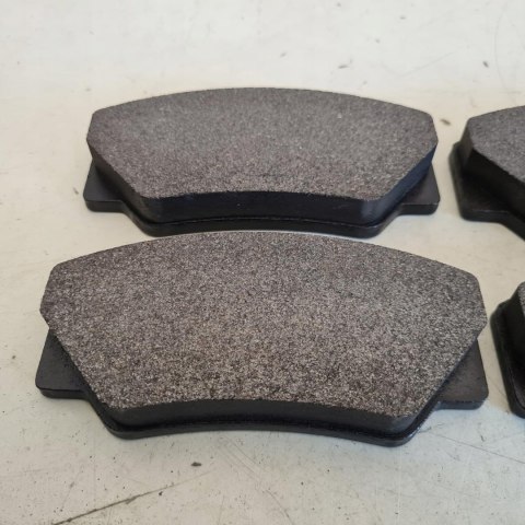 FORD TRANSIT 86> KLOCKI HAMULCOWE KPL RAICAM 1.317.0