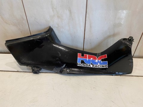 HONDA CBR 900RR WYPEŁNIENIE OWIEWKA OSŁONA PLASTIK HONDA CBR 900RR WYPEŁNIENIE OWIEWKA OSŁONA PLASTIK