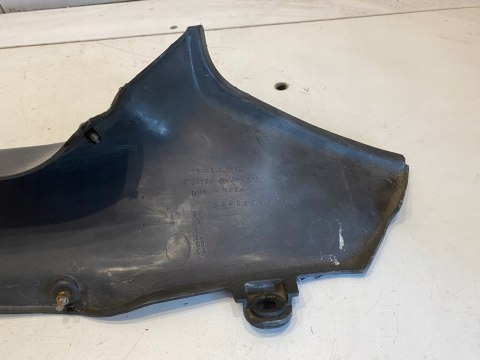 HONDA CBR 900RR WYPEŁNIENIE OWIEWKA OSŁONA PLASTIK HONDA CBR 900RR WYPEŁNIENIE OWIEWKA OSŁONA PLASTIK