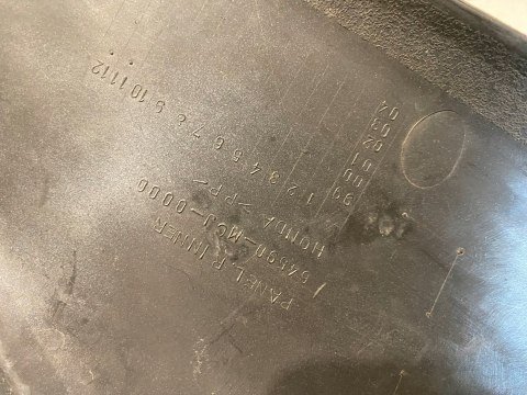 HONDA CBR 900RR WYPEŁNIENIE OWIEWKA OSŁONA PLASTIK HONDA CBR 900RR WYPEŁNIENIE OWIEWKA OSŁONA PLASTIK