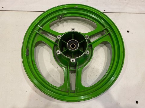 KAWASAKI Z 750 ZX750-E TURBO 84-85 FELGA KOŁO PRZEDNIE PRZÓD PRZEDNIA KAWASAKI Z 750 ZX750-E TURBO 84-85 FELGA KOŁO PRZEDNIE PRZÓD PRZEDNIA