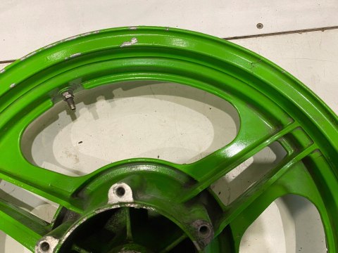 KAWASAKI Z 750 ZX750-E TURBO 84-85 FELGA KOŁO PRZEDNIE PRZÓD PRZEDNIA KAWASAKI Z 750 ZX750-E TURBO 84-85 FELGA KOŁO PRZEDNIE PRZÓD PRZEDNIA