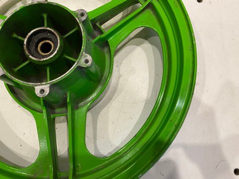 KAWASAKI Z 750 ZX750-E TURBO 84-85 FELGA KOŁO PRZEDNIE PRZÓD PRZEDNIA KAWASAKI Z 750 ZX750-E TURBO 84-85 FELGA KOŁO PRZEDNIE PRZÓD PRZEDNIA