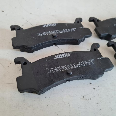 MAZDA 323 BF MX-3 KLOCKI HAMULCOWE KPL JURID 572162J MAZDA 323 BF MX-3 KLOCKI HAMULCOWE KPL JURID 572162J