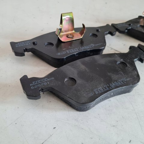 OPEL CALIBRA A VECTRA A SAAB 900 II KLOCKI HAMULCOWE KPL FOMAR FO 625781 OPEL CALIBRA A VECTRA A SAAB 900 II KLOCKI HAMULCOWE KPL FOMAR FO 625781