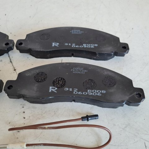 RENAULT TRAFIC 80-01 KLOCKI HAMULCOWE KPL FOMAR FO 499681 RENAULT TRAFIC 80-01 KLOCKI HAMULCOWE KPL FOMAR FO 499681