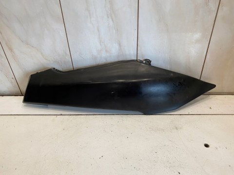 YAMAHA 3GM-21721-50 FZR 1000 1991-1993 OWIEWKA PLASTIK OSŁONA OGON ZADUPEK