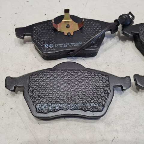 AUDI A3 8L TT 8N VW GOLF IV POLO 9N KLOCKI HAMULCOWE KPL A.B.S. 37133 AUDI A3 8L TT 8N VW GOLF IV POLO 9N KLOCKI HAMULCOWE KPL A.B.S. 37133