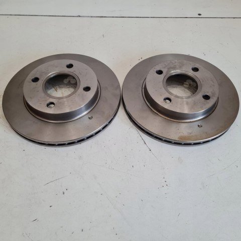 FORD ESCORT V VI VII FIESTA IV KA TARCZE HAMULCOWE KPL BREMBO 09.6727.14 FORD ESCORT V VI VII FIESTA IV KA TARCZE HAMULCOWE KPL BREMBO 09.6727.14