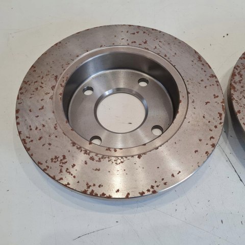 FORD FIESTA III IV KA MAZDA 121 III TARCZE HAMULCOWE KPL A.B.S. 16299 FORD FIESTA III IV KA MAZDA 121 III TARCZE HAMULCOWE KPL A.B.S. 16299