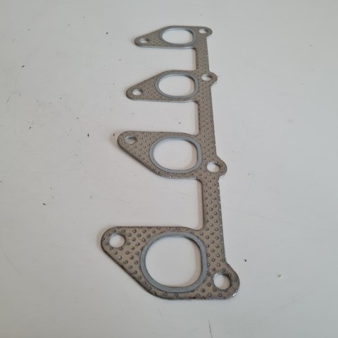 OPEL ASTRA F 1.6 USZCZELKA KOLEKTORA WYDECHOWEGO