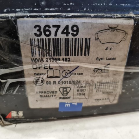 OPEL OMEGA A B SENATOR B KLOCKI HAMULCOWE KPL A.B.S. 36749 OPEL OMEGA A B SENATOR B KLOCKI HAMULCOWE KPL A.B.S. 36749