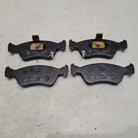 TOYOTA AVENSIS T22 KLOCKI HAMULCOWE KPL A.B.S. 37029 TOYOTA AVENSIS T22 KLOCKI HAMULCOWE KPL A.B.S. 37029