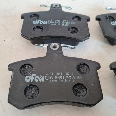 AUDI 80 100 200 A6 C4 A8 D2 KLOCKI HAMULCOWE CIFAM 822-048-0 AUDI 80 100 200 A6 C4 A8 D2 KLOCKI HAMULCOWE CIFAM 822-048-0