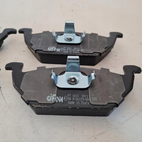 AUDI SEAT SKODA VOLKSWAGEN KLOCKI HAMULCOWE CIFAM 822-211-0 AUDI SEAT SKODA VOLKSWAGEN KLOCKI HAMULCOWE CIFAM 822-211-0