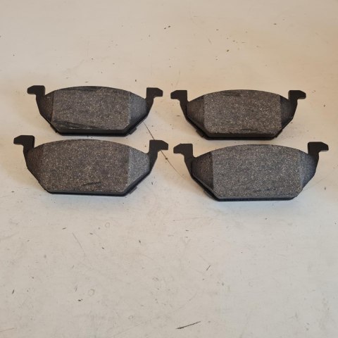 AUDI SEAT SKODA VOLKSWAGEN KLOCKI HAMULCOWE CIFAM 822-211-0 AUDI SEAT SKODA VOLKSWAGEN KLOCKI HAMULCOWE CIFAM 822-211-0