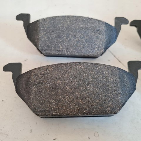 AUDI SEAT SKODA VOLKSWAGEN KLOCKI HAMULCOWE CIFAM 822-211-2 AUDI SEAT SKODA VOLKSWAGEN KLOCKI HAMULCOWE CIFAM 822-211-2