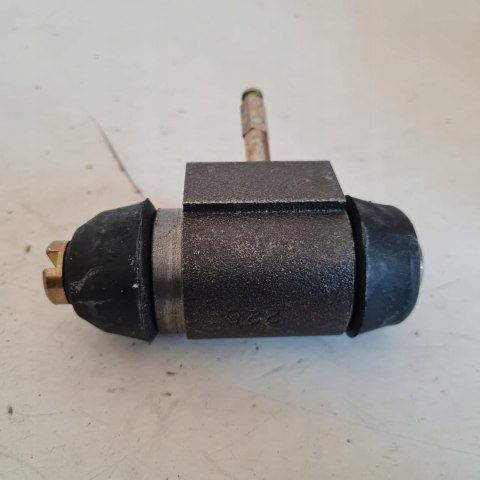 FORD TRANSIT 77-92 CYLINDEREK HAMULCOWY CIFAM 101-225 FORD TRANSIT 77-92 CYLINDEREK HAMULCOWY CIFAM 101-225