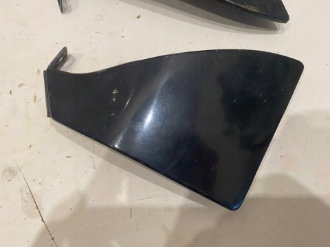 KAWASAKI GPZ 1100 UNI-TRAK U.T. UNITRAK TOP GUN OSŁONY AIRBOXA PLASTIKI KPL