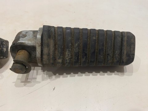 KAWASAKI GPZ 1100 UNI-TRAK U.T. UNITRAK TOP GUN PODNÓŻKI PODNÓŻEK PRAWY LEW