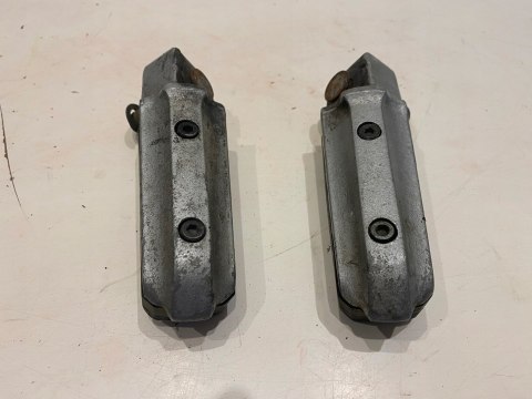 KAWASAKI GPZ 1100 UNI-TRAK U.T. UNITRAK TOP GUN PODNÓŻKI PODNÓŻEK PRAWY LEW