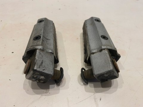 KAWASAKI GPZ 1100 UNI-TRAK U.T. UNITRAK TOP GUN PODNÓŻKI PODNÓŻEK PRAWY LEW