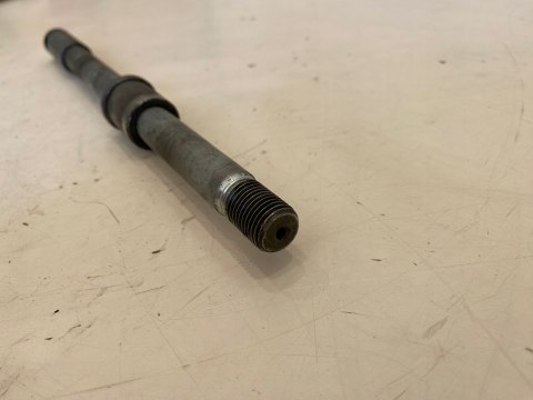 KAWASAKI GPZ 500 750 OŚ OŚKA KOŁA PRZÓD PRZEDNIEGO SZPILKA KAWASAKI GPZ 500 750 OŚ OŚKA KOŁA PRZÓD PRZEDNIEGO SZPILKA