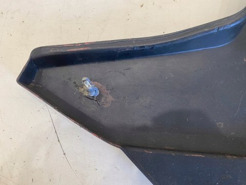 SUZUKI GSX 400 E 80-87 BOK BOCZEK OWIEWKA PLASTIK WYPEŁNIENIE SUZUKI GSX 400 E 80-87 BOK BOCZEK OWIEWKA PLASTIK WYPEŁNIENIE