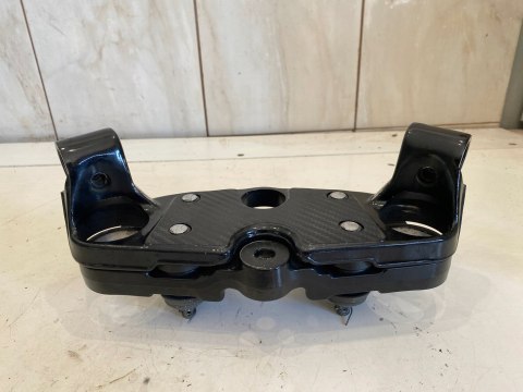 SUZUKI RF 900 R 94-99 900R PÓŁKA GÓRNA ZAWIESZENIA UCHWYT MOCOWANIE LAG SUZUKI RF 900 R 94-99 900R PÓŁKA GÓRNA ZAWIESZENIA UCHWYT MOCOWANIE LAG