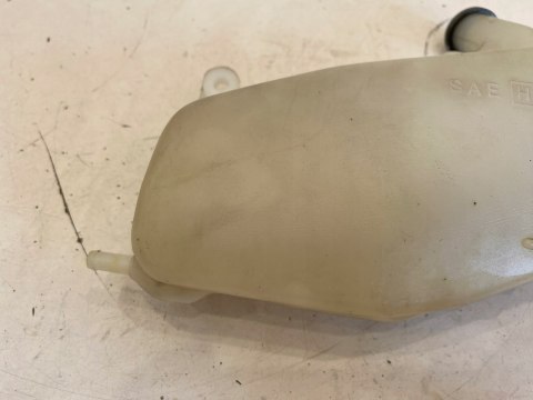 SUZUKI RF 900 R 94-99 900R ZBIORNICZEK WYRÓWNAWCZY PŁYNU CHŁODZĄCEGO WODY SUZUKI RF 900 R 94-99 900R ZBIORNICZEK WYRÓWNAWCZY PŁYNU CHŁODZĄCEGO WODY