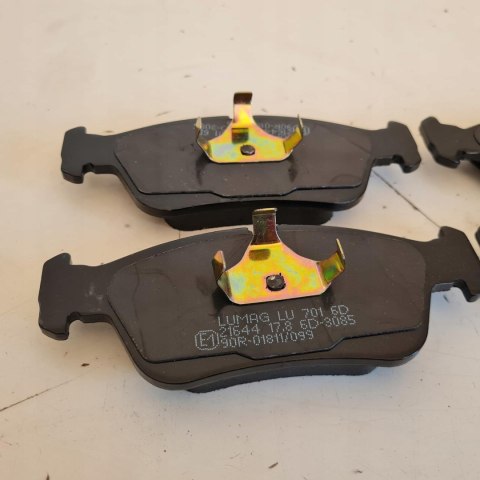 BMW SERIA 3 E36 E46 KLOCKI HAMULCOWE BRECK 21643 00 701 00 BMW SERIA 3 E36 E46 KLOCKI HAMULCOWE BRECK 21643 00 701 00