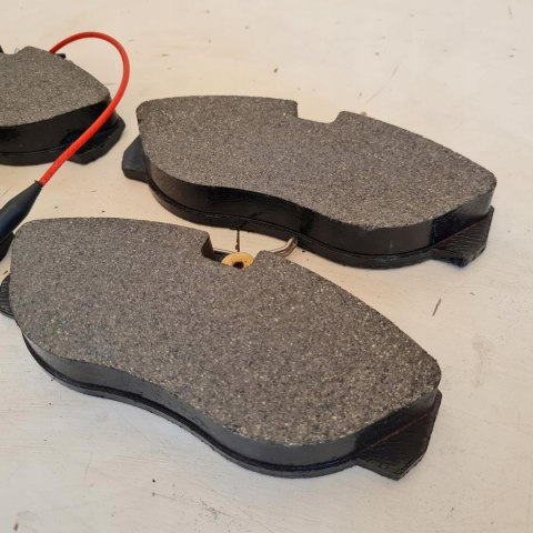 CITROEN JUMPER FIAT DUCATO P BOXER KLOCKI HAMULCOWE BRECK 21797 00 703 10 CITROEN JUMPER FIAT DUCATO P BOXER KLOCKI HAMULCOWE BRECK 21797 00 703 10