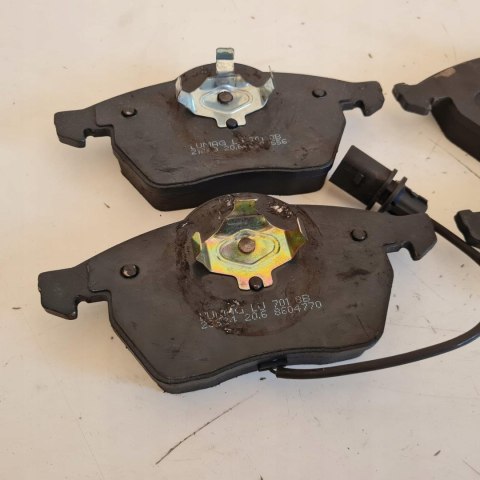 FORD GALAXY VW SHARNAN SEAT ALHAMBRA KLOCKI HAMULCOWE BRECK 21849 00 701 10 FORD GALAXY VW SHARNAN SEAT ALHAMBRA KLOCKI HAMULCOWE BRECK 21849 00 701 10