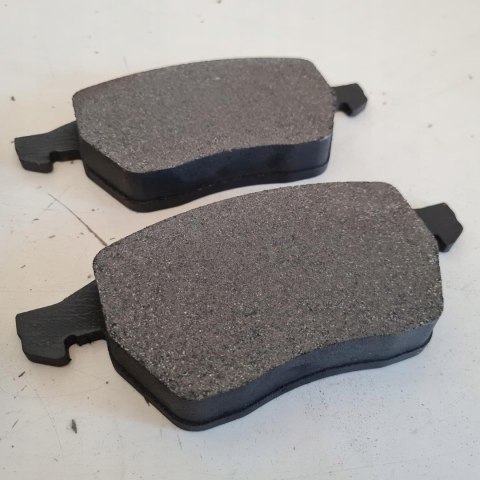 FORD GALAXY VW SHARNAN SEAT ALHAMBRA KLOCKI HAMULCOWE BRECK 21849 00 701 10 FORD GALAXY VW SHARNAN SEAT ALHAMBRA KLOCKI HAMULCOWE BRECK 21849 00 701 10