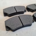 FORD TRANSIT 85-92 KLOCKI HAMULCOWE BRECK 21141 00 701 00