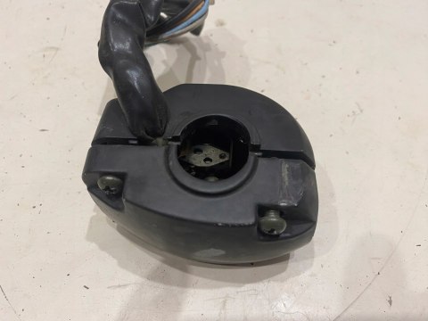MAGNET RS MOTOWELL WŁĄCZNIK PRZEŁĄCZNIK KIERUNKOWSKAZÓW KLAKSONU MAGNET RS MOTOWELL WŁĄCZNIK PRZEŁĄCZNIK KIERUNKOWSKAZÓW KLAKSONU